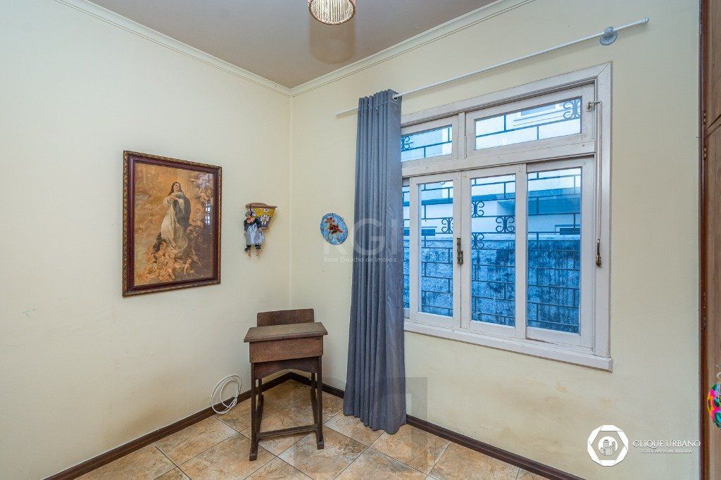 Casa para Venda de 3 dormitórios, no bairro Petrópolis — foto 18