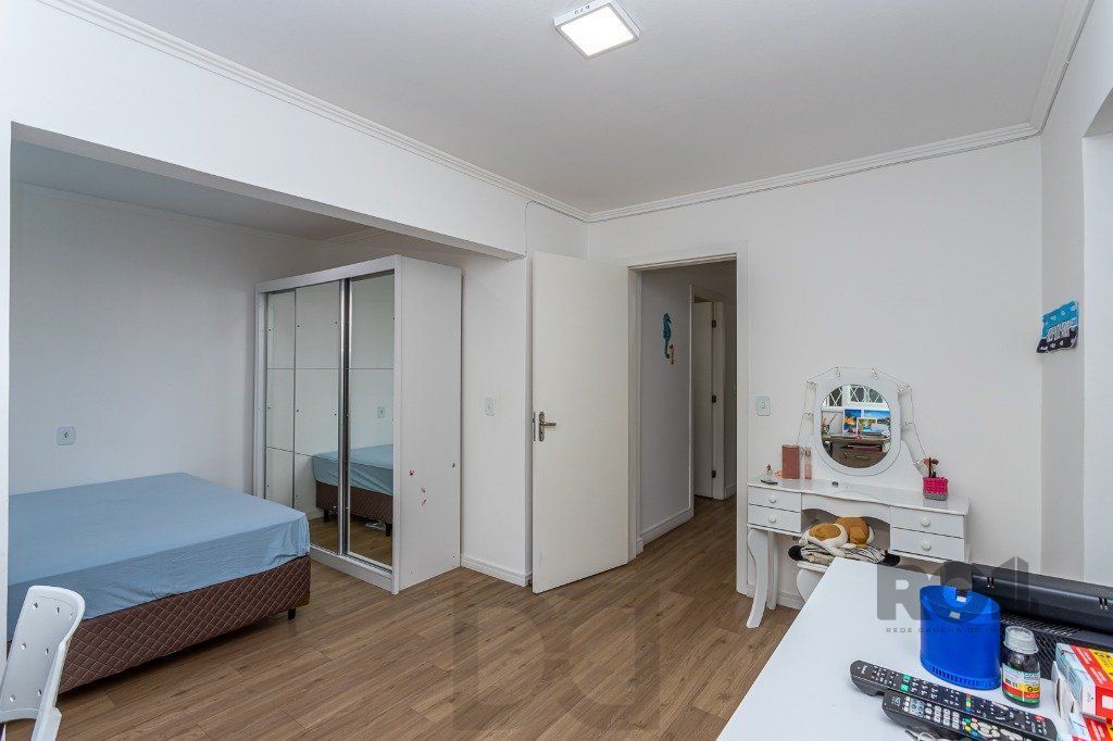 Casa no Jardim do Salso de 3 dormitórios pátio e piscina — foto 21
