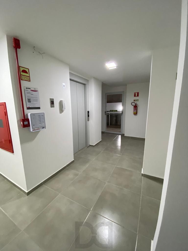 Apartamento no bairro Tristeza de 2 dormitórios e vaga DESOCUPADO — foto 39