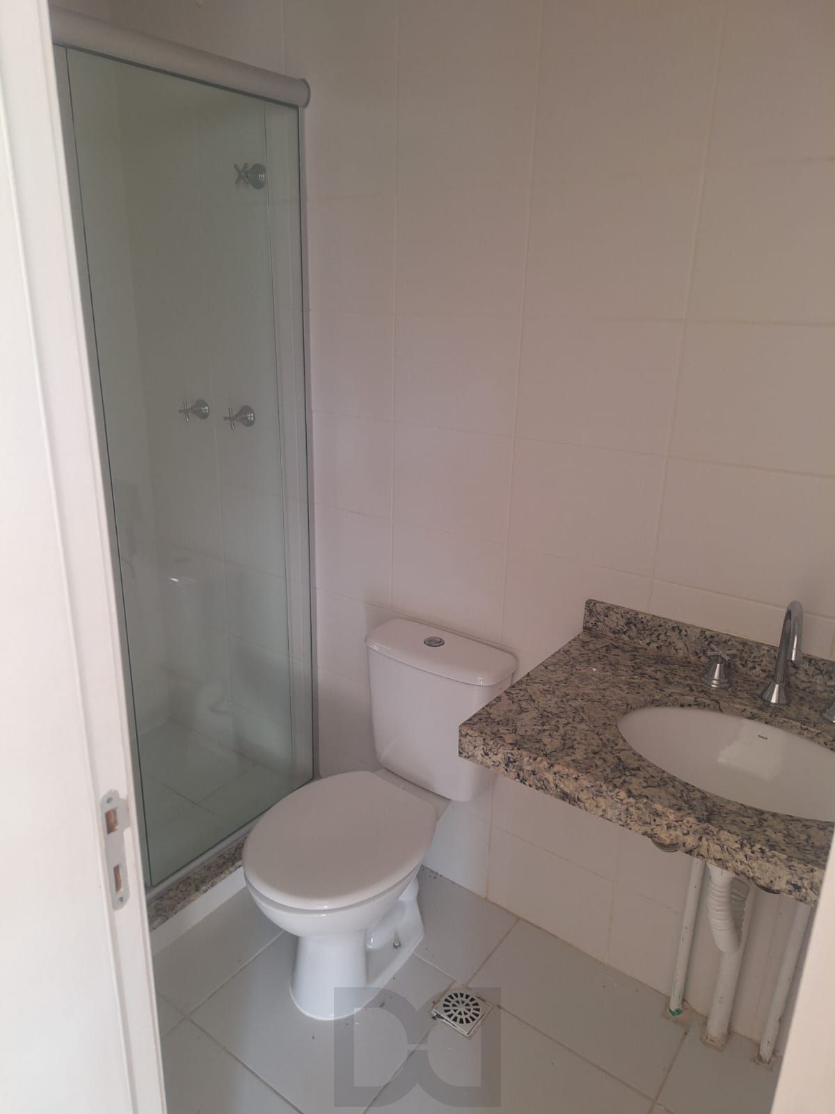 Apartamento no bairro Teresópolis de 2 dormitórios vaga infra DESOCUPADO — foto 11