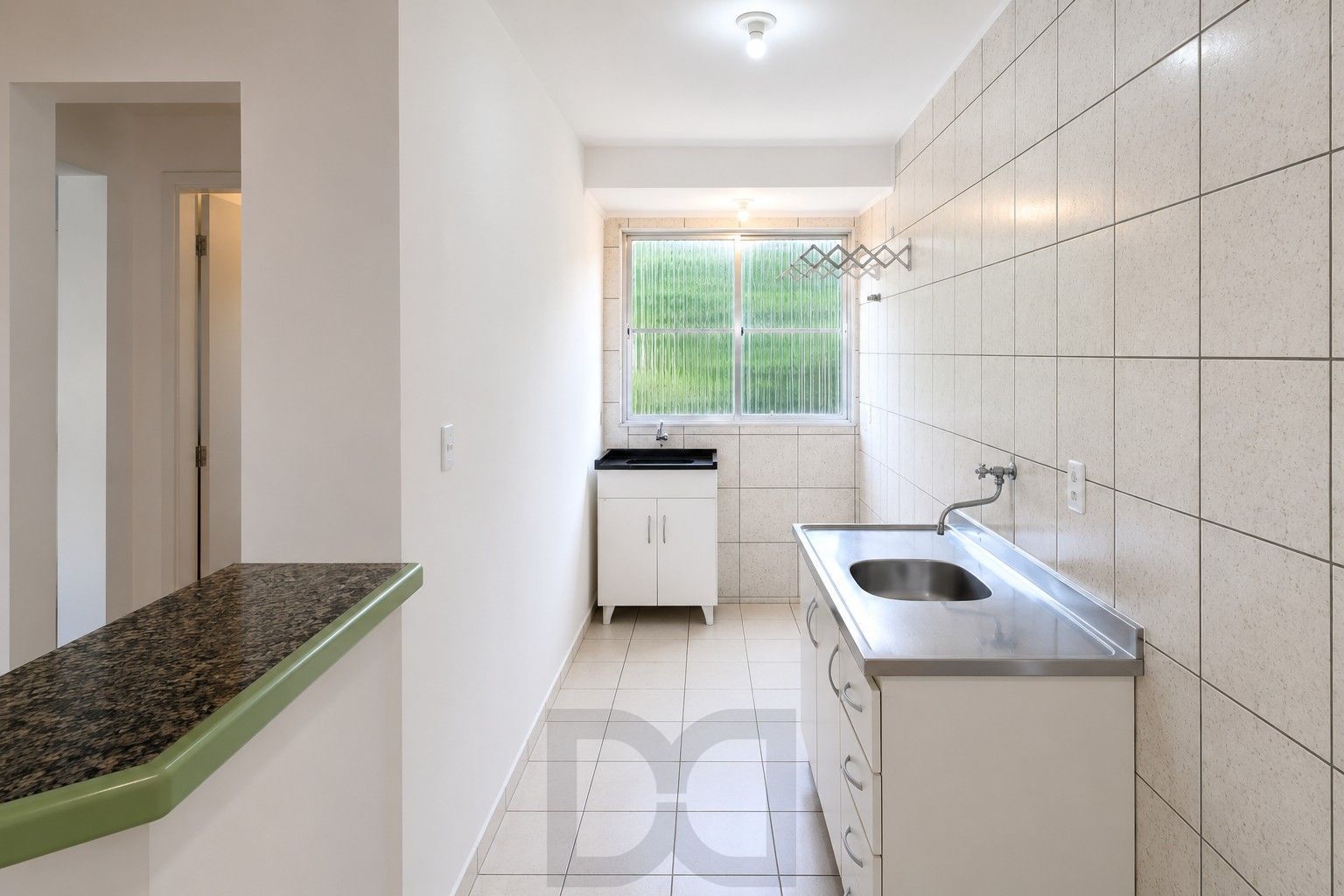 Apartamento no Petrópolis de 1 dormitório DESOCUPADO — foto 17