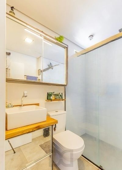 Apartamento na Cidade Baixa de 1 dormitório e dependência REFORMADO — foto 16