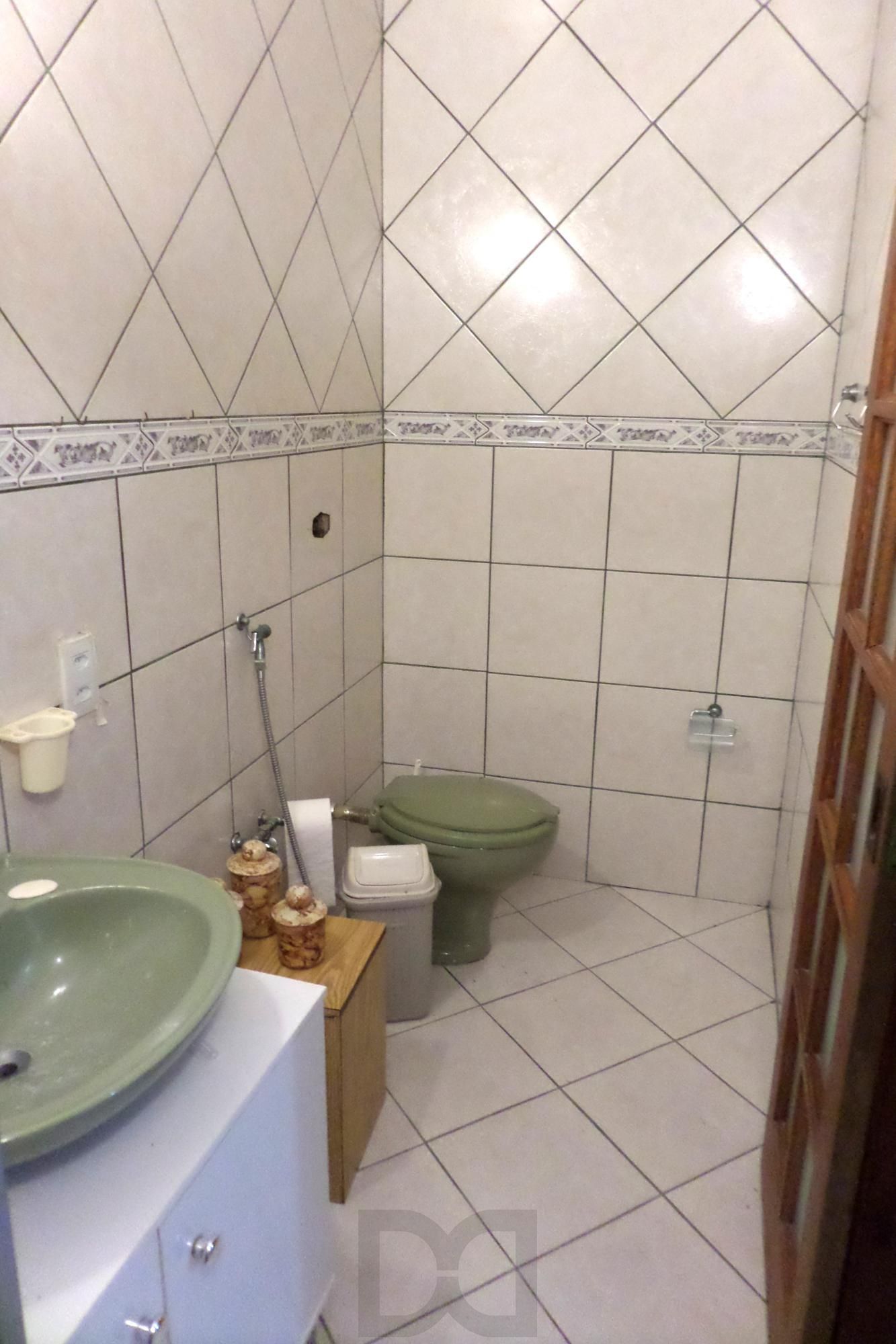 Casa no bairro Ipanema de 3 dormitórios e 2 vagas DESOCUPADA — foto 26