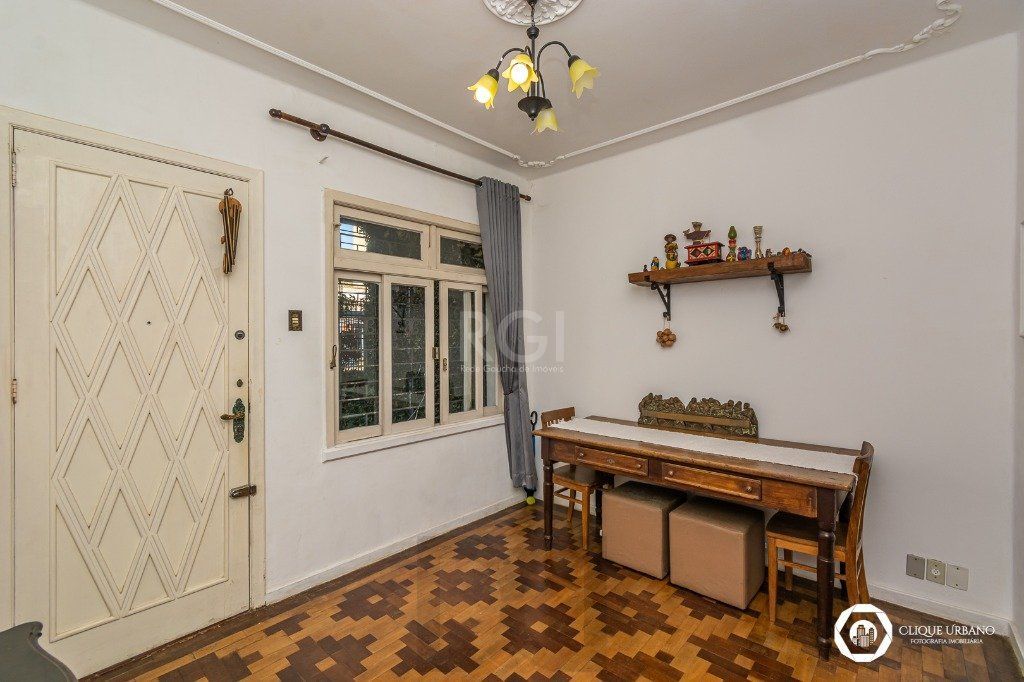 Casa para Venda de 3 dormitórios, no bairro Petrópolis — foto 10