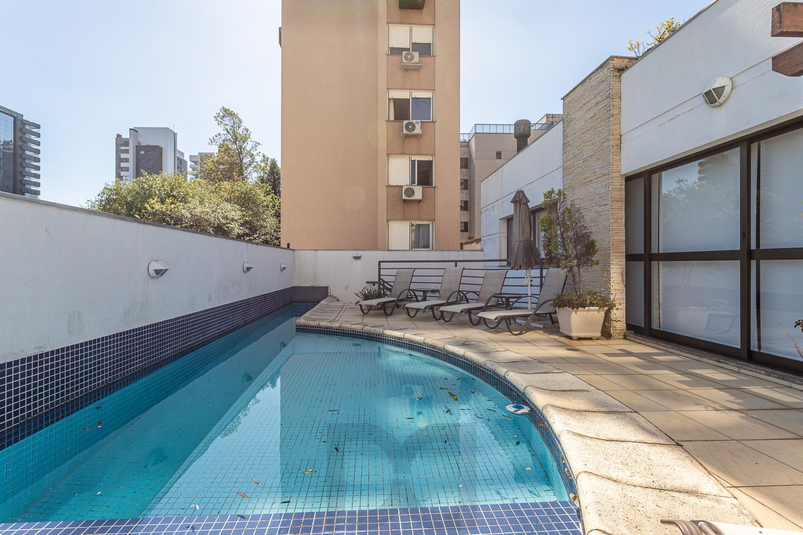 Apartamento no bairro Mont Serrat de 2 suítes e 2 vagas DESOCUPADO — foto 37