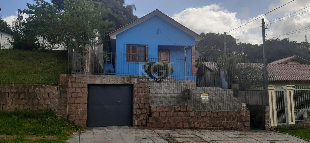 Casa para Venda - 68m², 2 dormitórios, 1 vaga - Belém Novo — foto 2