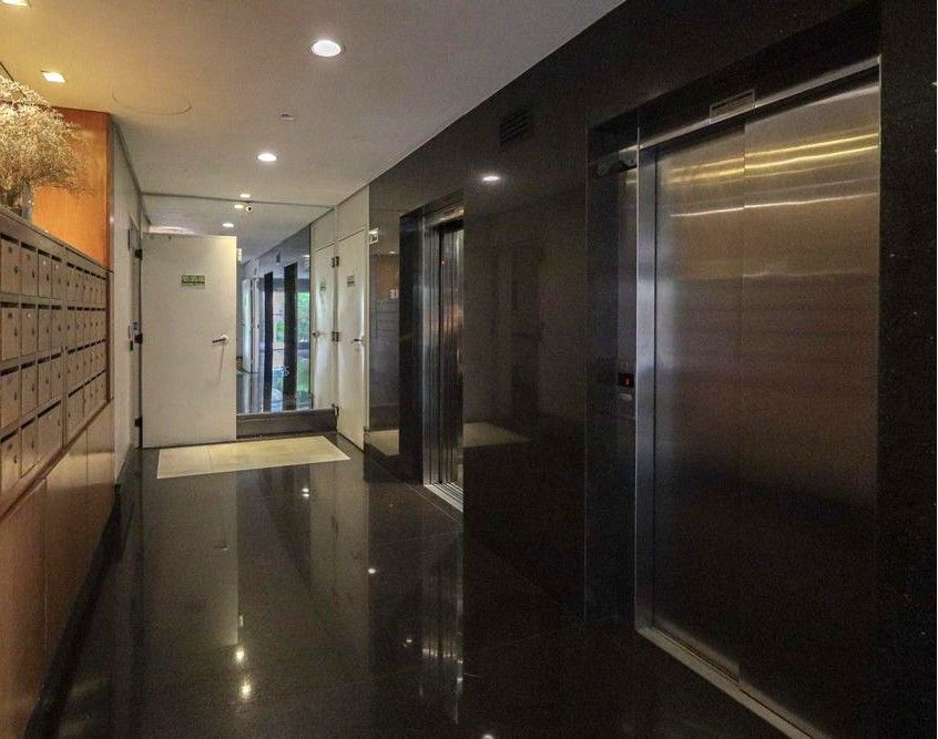 Apartamento no bairro Higienópolis de 2 dormitórios e 2 vagas — foto 34