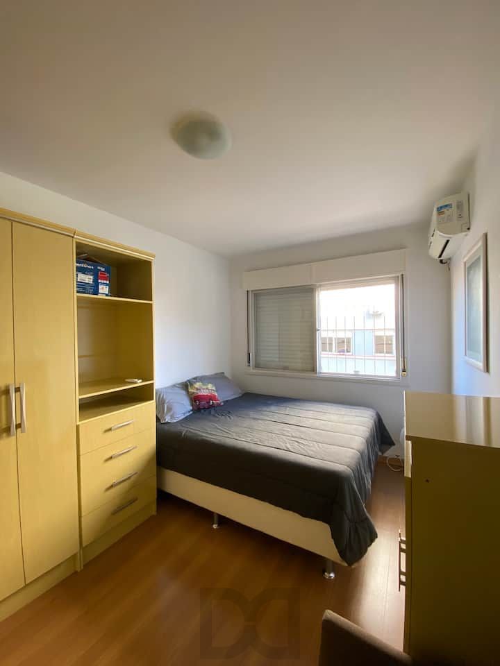 Apartamento no bairro Cristal de 1 dormitório REFORMADO E MOBILIADO — foto 14