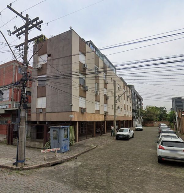 Apartamento no bairro Santana de 1 dormitório e vaga mobiliado e DESOCUPADO — foto 2