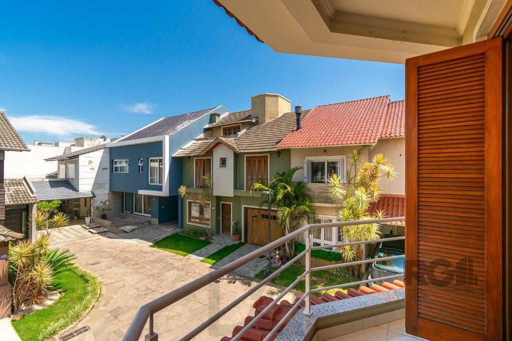 Casa em condominio no Sarandi de 3 dormitórios 2 vagas e infra DESOCUPADA — foto 34