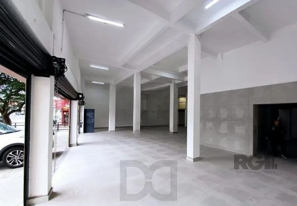 Libertas imobiliária aluga loja na Av. Assis Brasil com 530m²-Passo D`areia — foto 2