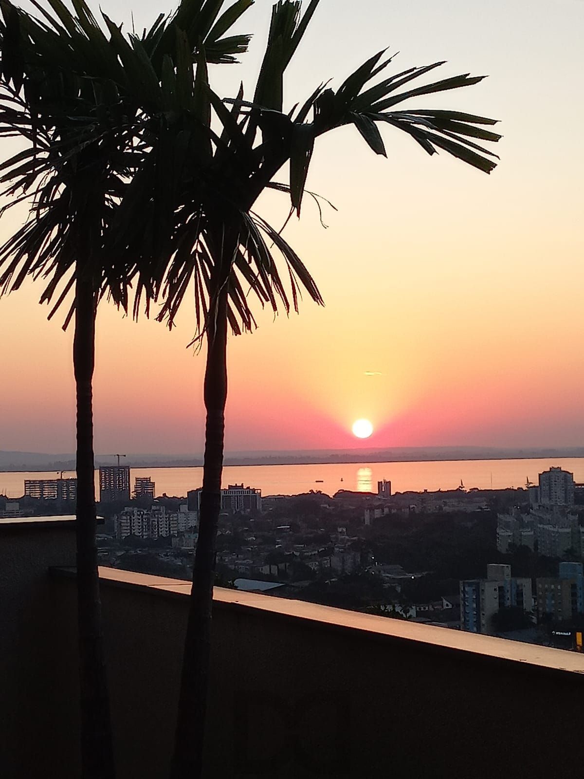 Casa Condominio de 3 dormitórios 3 vagas - bairro Nonoai — foto 4