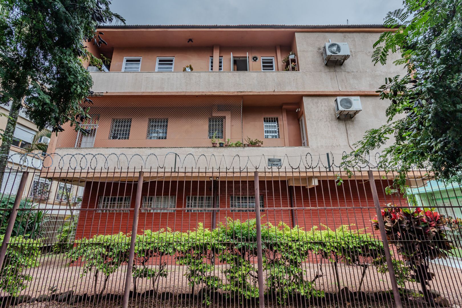 Apartamento no Menino Deus de 1 dormitório DESOCUPADO — foto 22