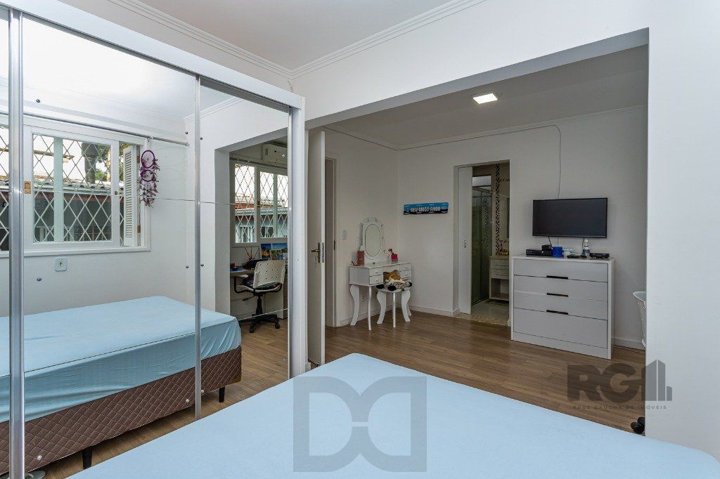 Casa no Jardim do Salso de 3 dormitórios pátio e piscina — foto 25