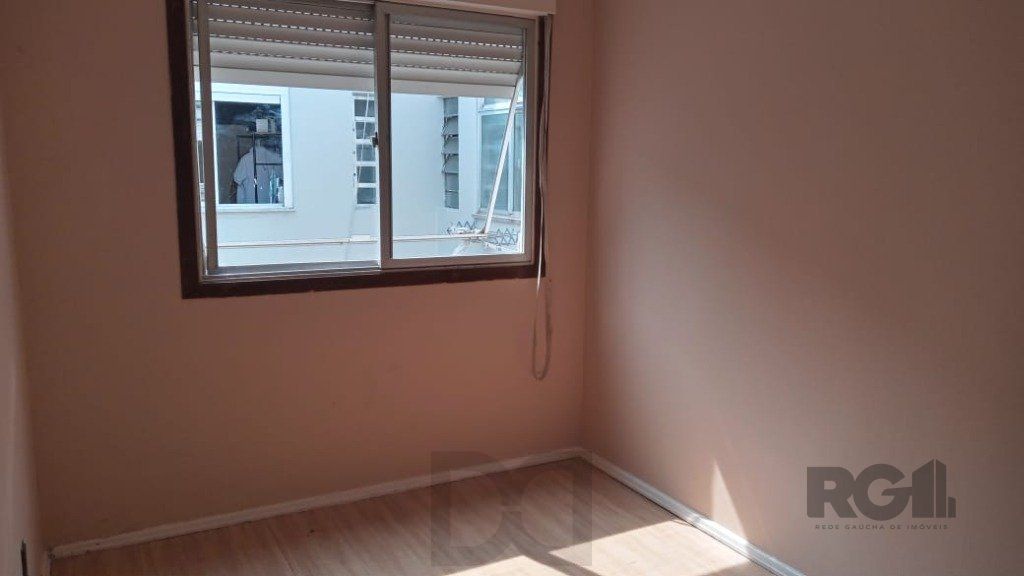 Apartamento de 2 dormitórios no Partenon DESOCUPADO — foto 12