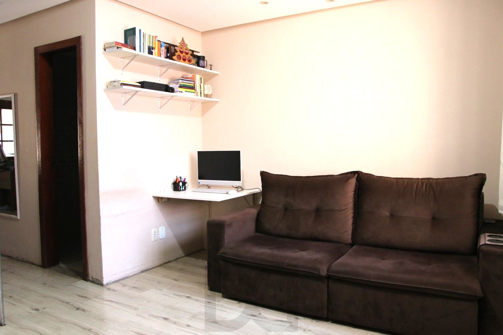 Casa sobrado na Hípica de 2 dormitórios e 2 vagas — foto 5