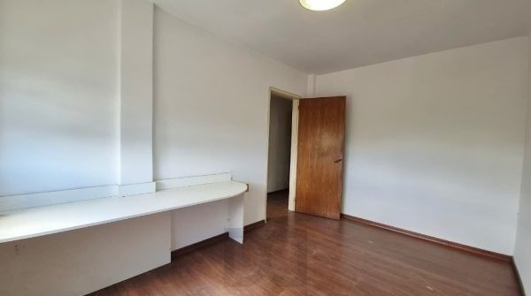 Apartamento na Cidade Baixa de 3 dormitórios e 1 vaga DESOCUPADO — foto 11
