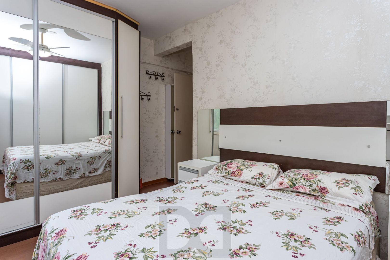 Apartamento no bairro Santa Cecilia de 2 dormitórios e vaga - DESOCUPADO — foto 20