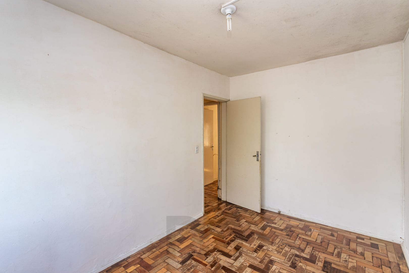 Apartamento no Humaitá de 2 dormitórios DESOCUPADO — foto 14