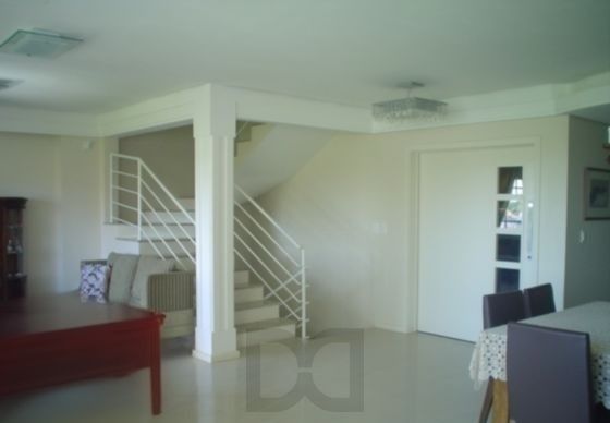 Casa sobrado no bairro Jardim Sabará de 3 dormitórios e 4 vagas — foto 4
