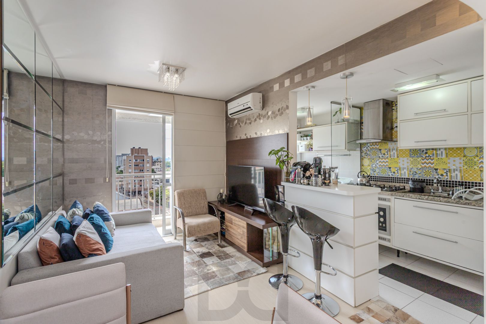 Belíssimo apartamento 100% mobiliado e decorado!! — foto 1
