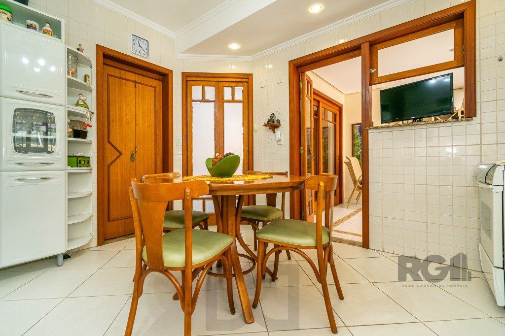 Casa em condominio no Sarandi de 3 dormitórios 2 vagas e infra DESOCUPADA — foto 38