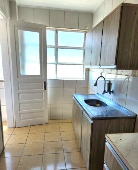 Apartamento no Menino Deus de 2 dormitórios DESOCUPADO — foto 11
