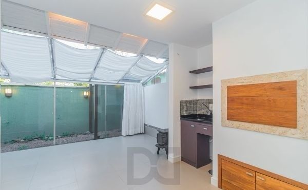 Casa em Condomínio em Ipanema de 3 dormitórios e 2 vagas DESOCUPADA — foto 29