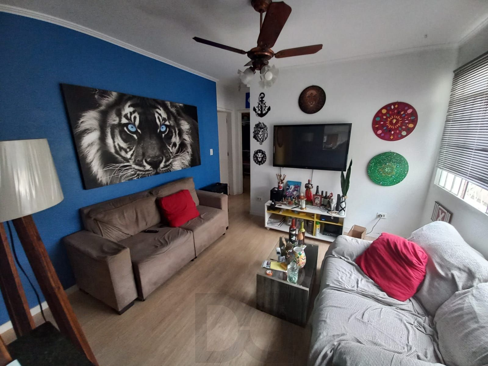 EXCELENTE APARTAMENTO TÉRREO DE 2 DORMITÓRIOS, SEMIMOBILIADO, À VENDA NO BAIRRO MENINO DEUS, PORTO ALEGRE. — foto 4