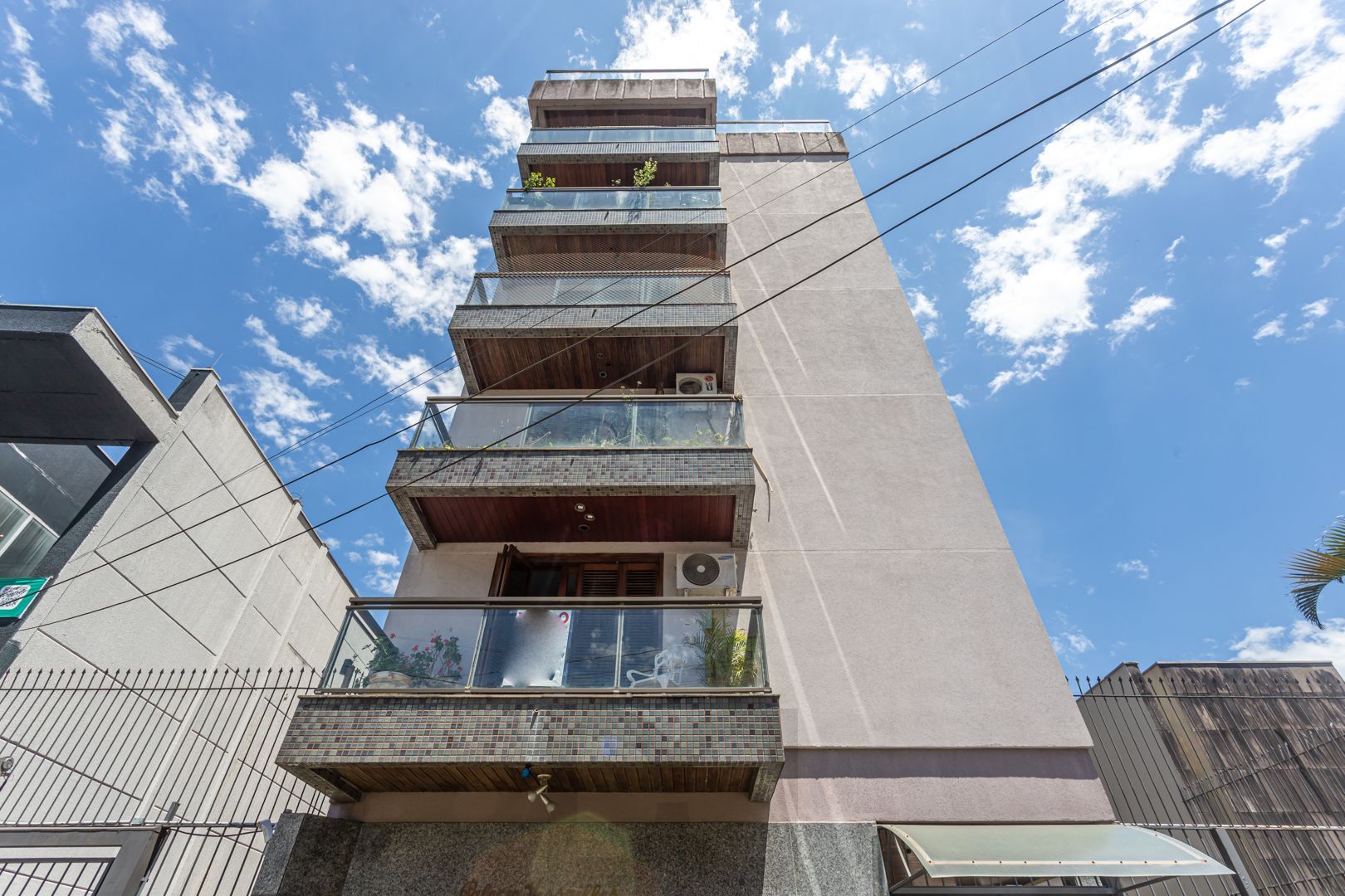 Apartamento no bairro Menino Deus de 4 dormitórios e vaga — foto 40