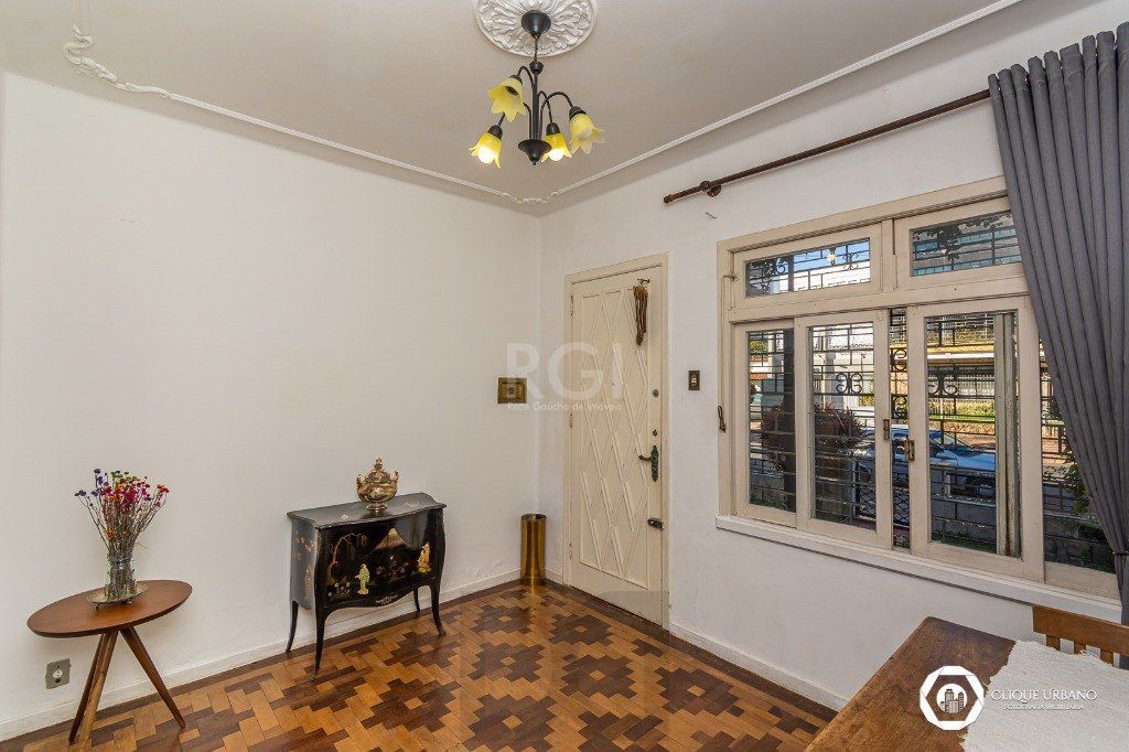 Casa para Venda de 3 dormitórios, no bairro Petrópolis — foto 9