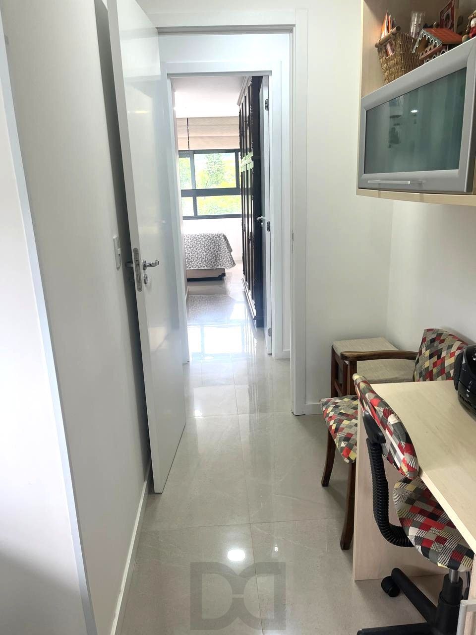 Apartamento no bairro Cristal de 2 dormitórios e vaga MOBILIADO — foto 23
