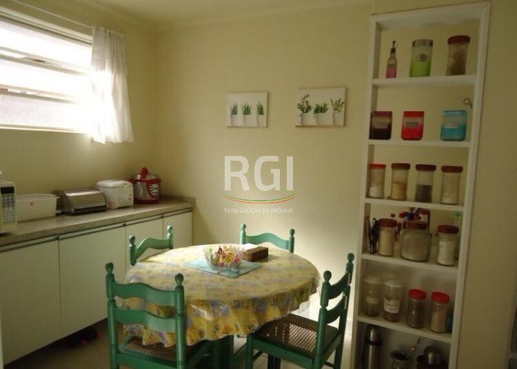 Cobertura para Venda - 255.99m², 5 dormitórios, sendo 1 suites, 2 vagas - Menino Deus — foto 14