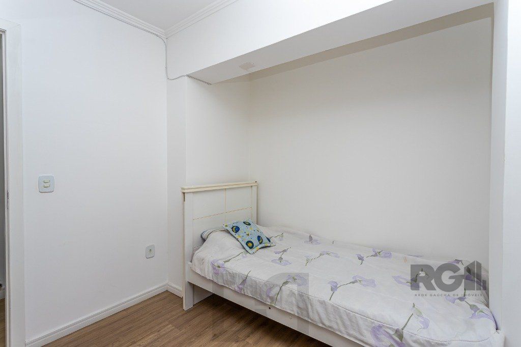 Casa no Jardim do Salso de 3 dormitórios pátio e piscina — foto 19