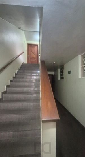 Apartamento no bairro Medianeira de 3 dormitórios DESOCUPADO — foto 22