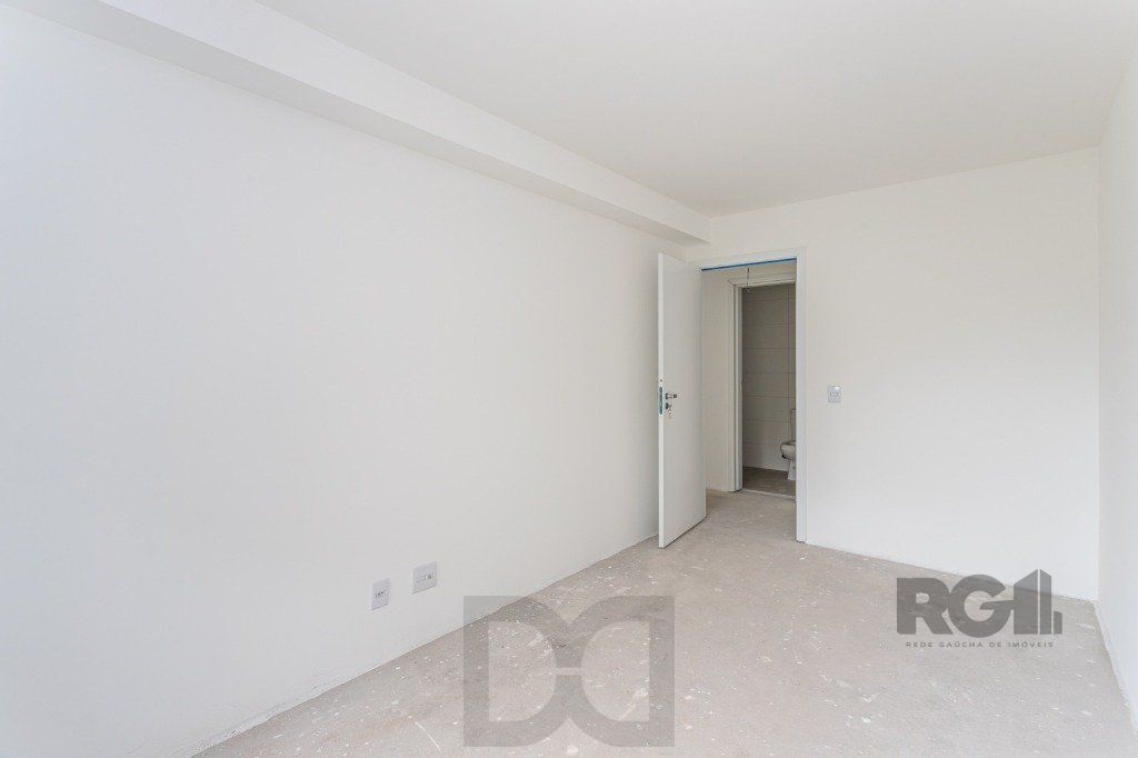 Apartamento de 2 dormitórios e 2 vagas NOVO desocupado — foto 13