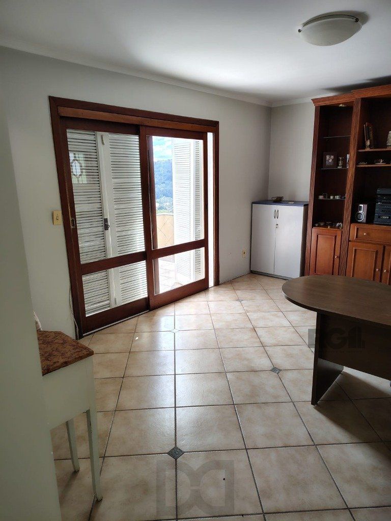 Casa sobrado com 300m² na Vila Nova de 3 dormitórios e 4 vagas — foto 45