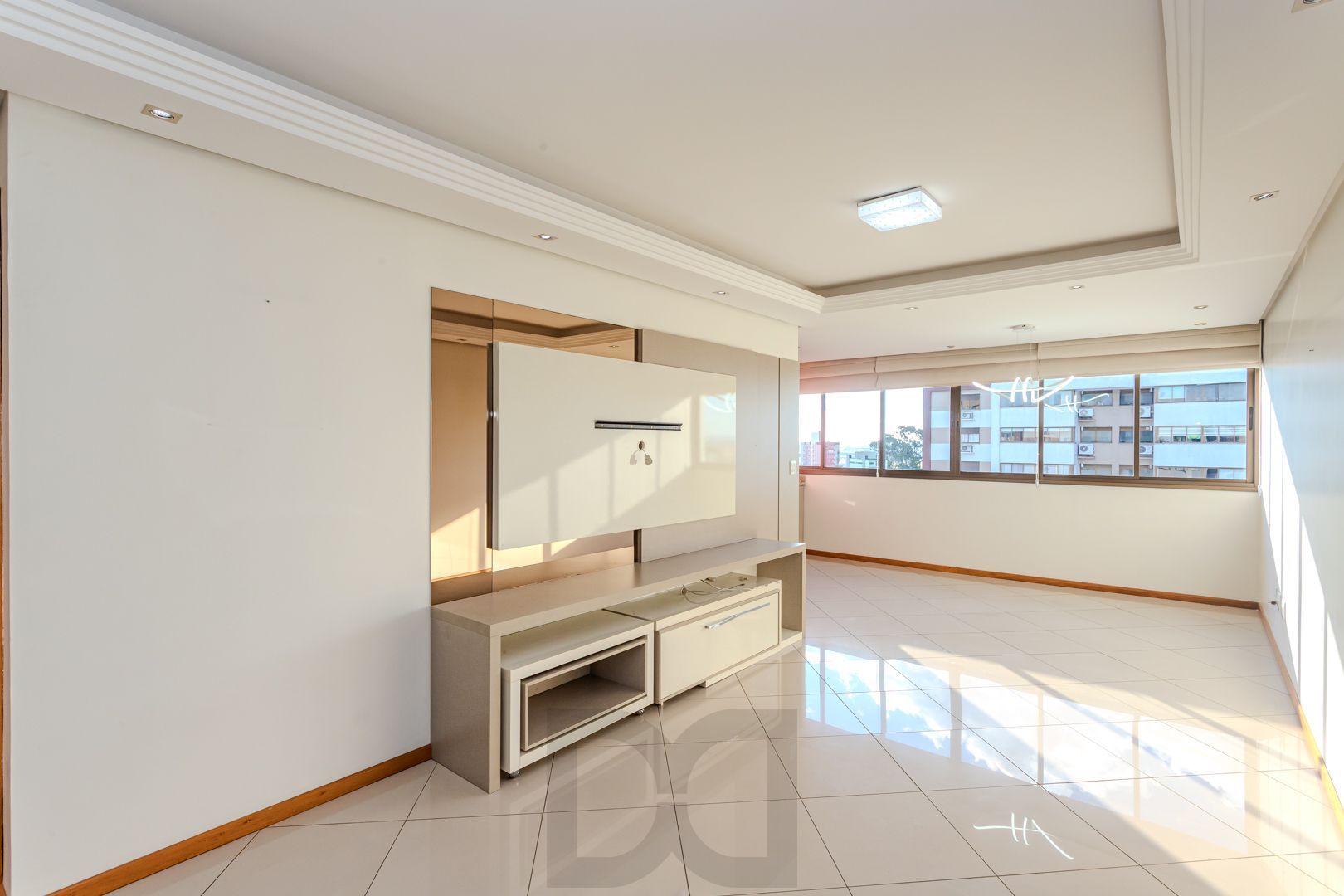 Apartamento no Cristo Redentor de 3 dormitórios e 2 vagas DESOCUPADO — foto 2