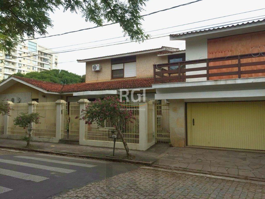 Casa para Venda - 340m², 4 dormitórios, sendo 2 suites, 3 vagas - Jardim Lindóia — foto 2
