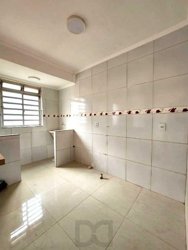 Apartamento de 2 dormitórios e vaga rotativa DESOCUPADO — foto 5