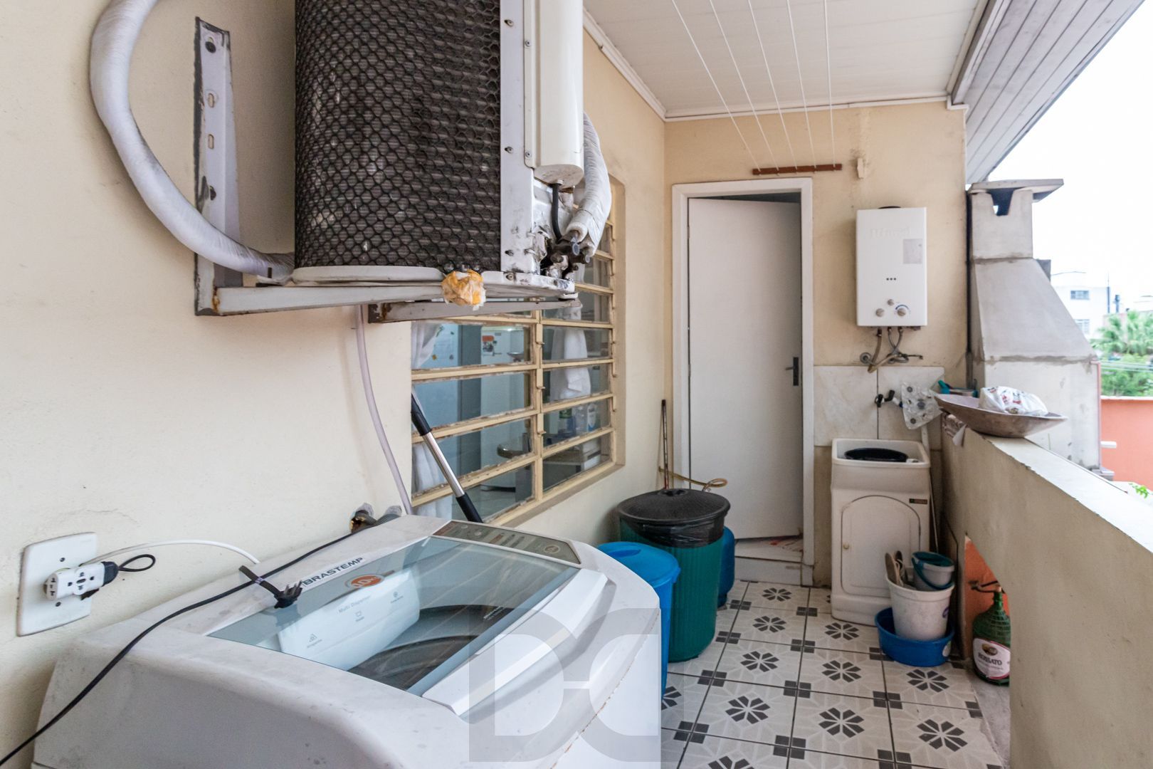 Prédio no bairro Independência com 600m² — foto 25