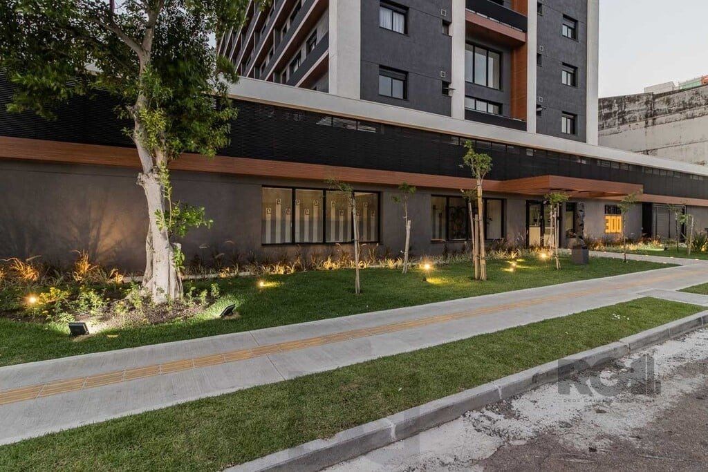 Apartamento no bairro Azenha 1 dormitório 1 vaga - Azenha — foto 1