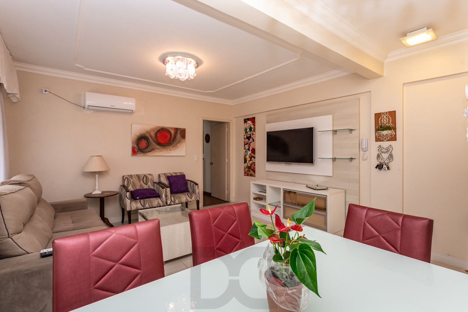 Apartamento no bairro Santa Cecilia de 2 dormitórios e vaga - DESOCUPADO — foto 4