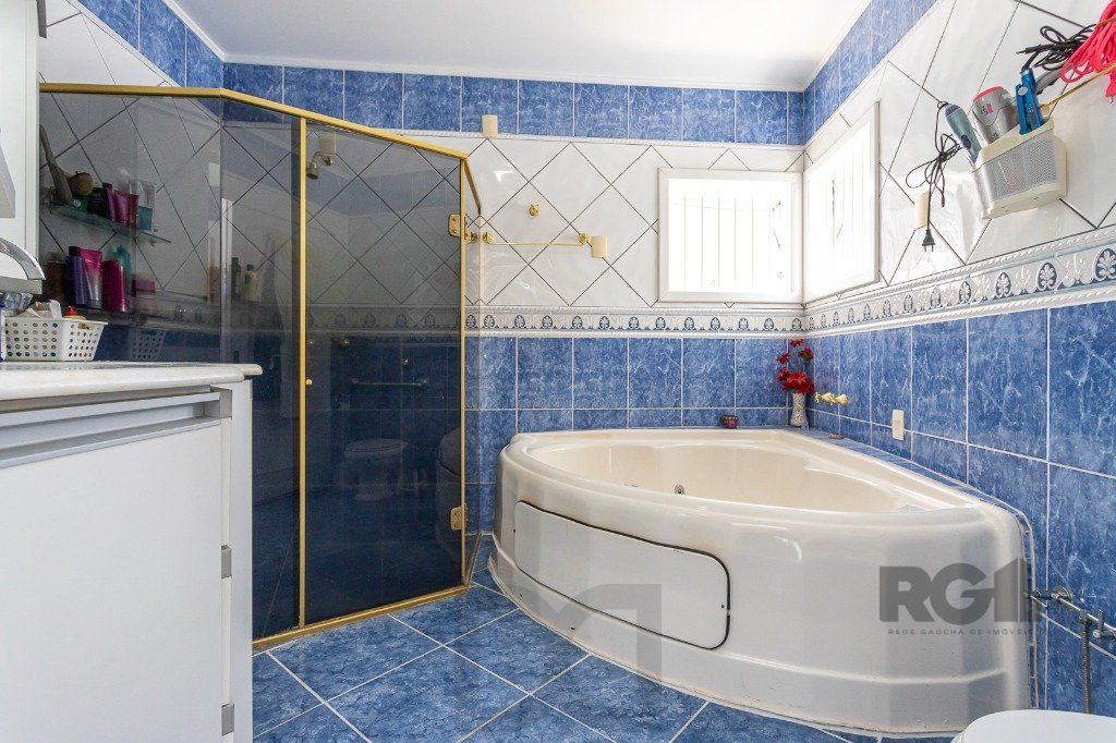 casa sobrado no Alto Petrópolis de 5 dormitórios e 3 vagas — foto 26
