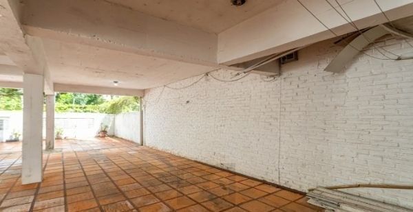 Apartamento no Petrópolis de 3 dormitórios e 2 vagas DESOCUPADO — foto 31