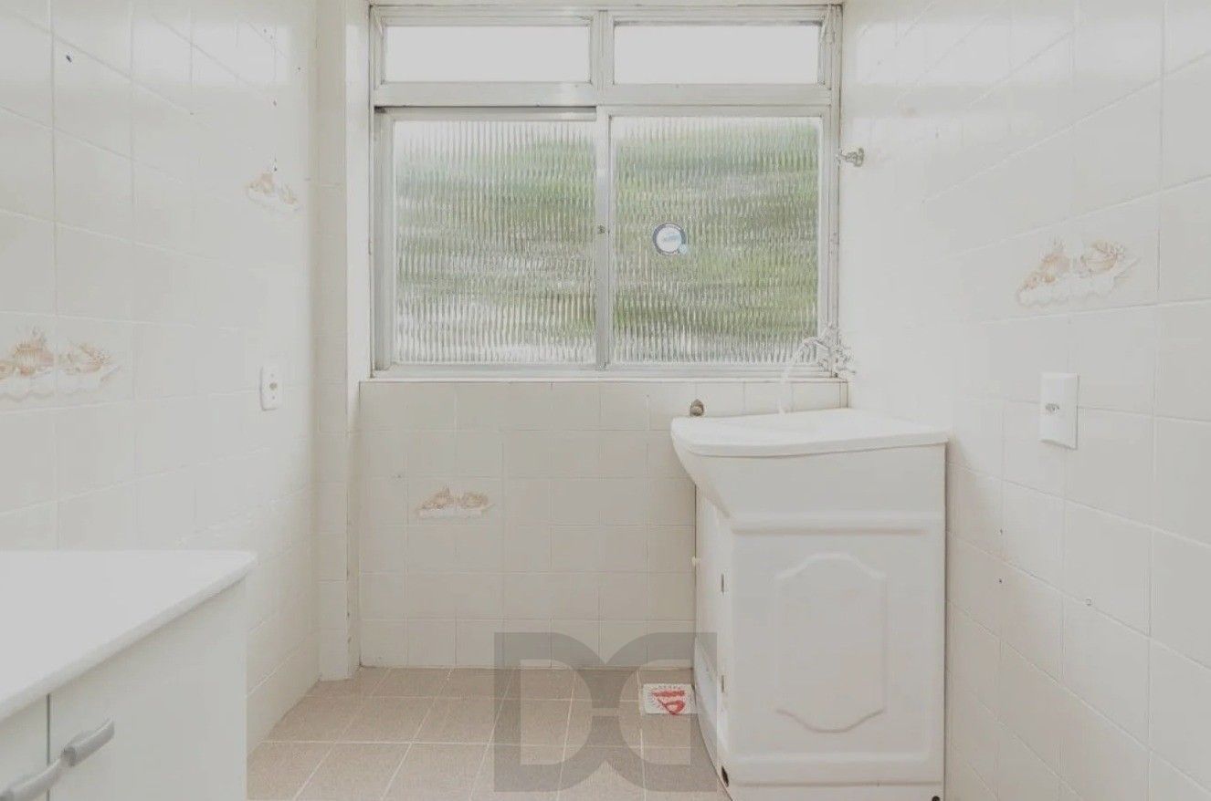 Apartamento no bairro Tristeza de 2 dormitórios DESOCUPADO — foto 16