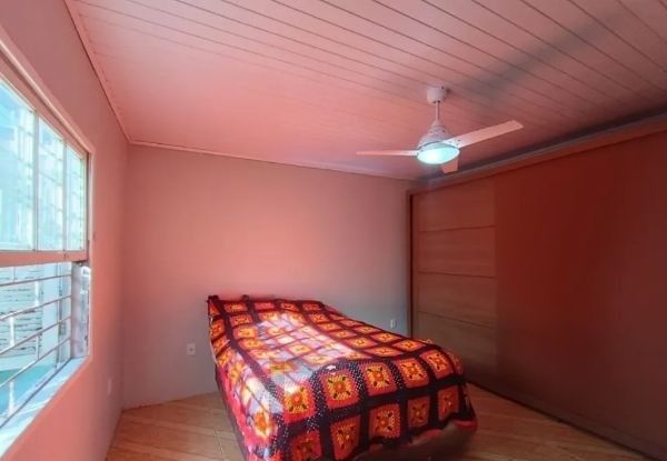 Casa no bairro Jardim do Salso com 2 dormitórios e 4 vagas — foto 21