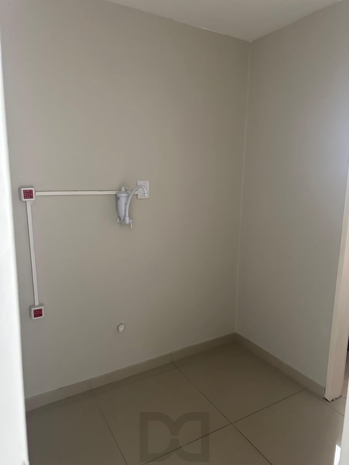 BELA SALA COMERCIAL NO BAIRRO MENINO DEUS, PRÓXIMO AO ESTÁDIO BEIRA-RIO. — foto 5
