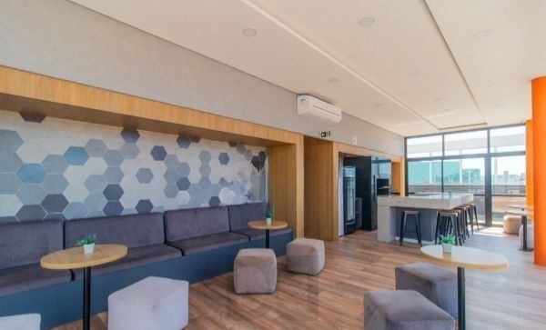 2 DORMITÓRIOS COM SUÍTE E CHURRASQUEIRA, VISTA PANORÂMICA, VAGA COBERTA E INFRA COMPLETA NO FREITAS 300!!! — foto 25
