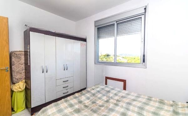 Apartamento na Cavalhada de 2 dormitórios e vaga — foto 9